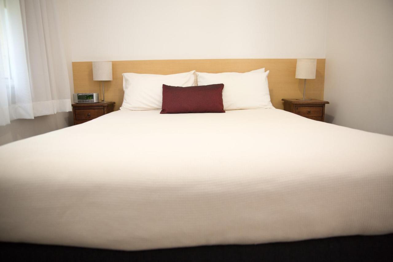 וואגה וואגה Centralpoint Motel מראה חיצוני תמונה